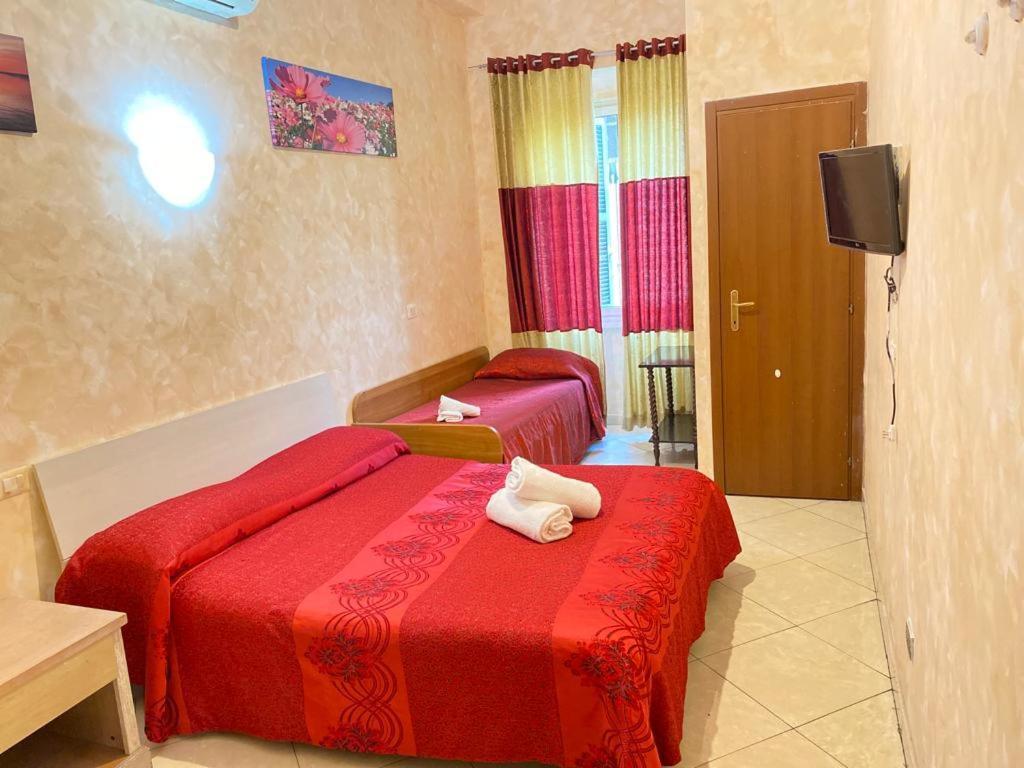 Roma Guest House Bagian luar foto